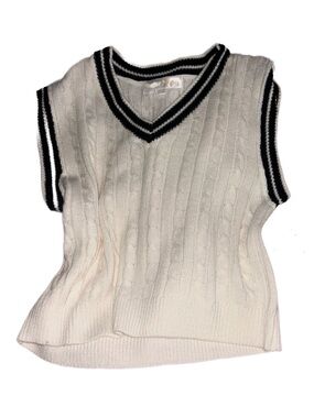 Cable-Knit V-Neck Sweater Vest - Cream with Black Trim